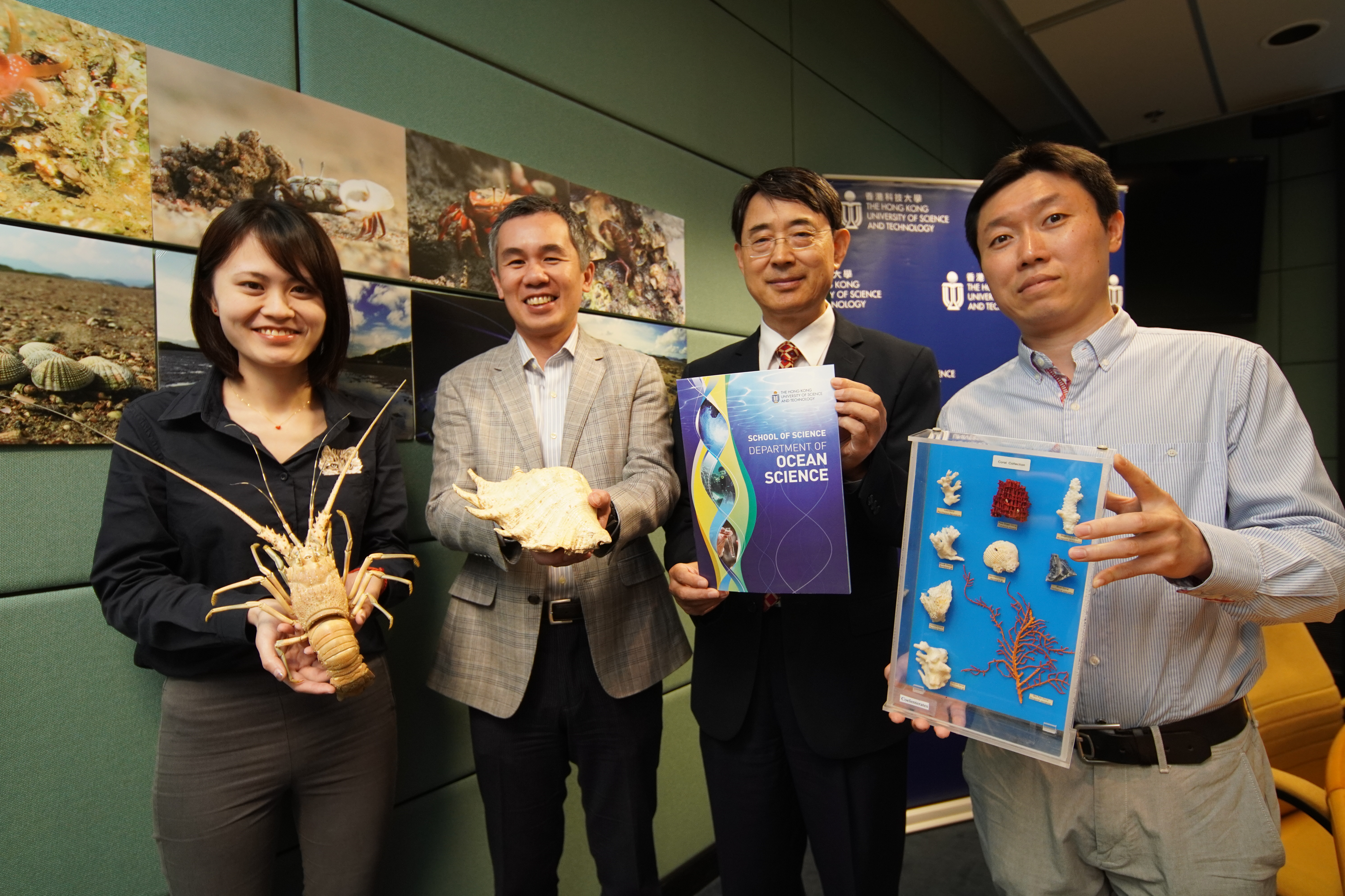 (From right) Prof. ZENG Qinglu, Assistant Professor of Department of Ocean Science; Prof. QIAN Peiyuan, Acting Head of Department of Ocean Science; Prof. Stanley LAU, Associate Professor and Undergraduate Coordinator of Department of Ocean Science and Peggy YANG, PhD student of Marine Environmental Science introduce the features and career prospects of the Ocean Science and Technology (OCES) Undergraduate Program.