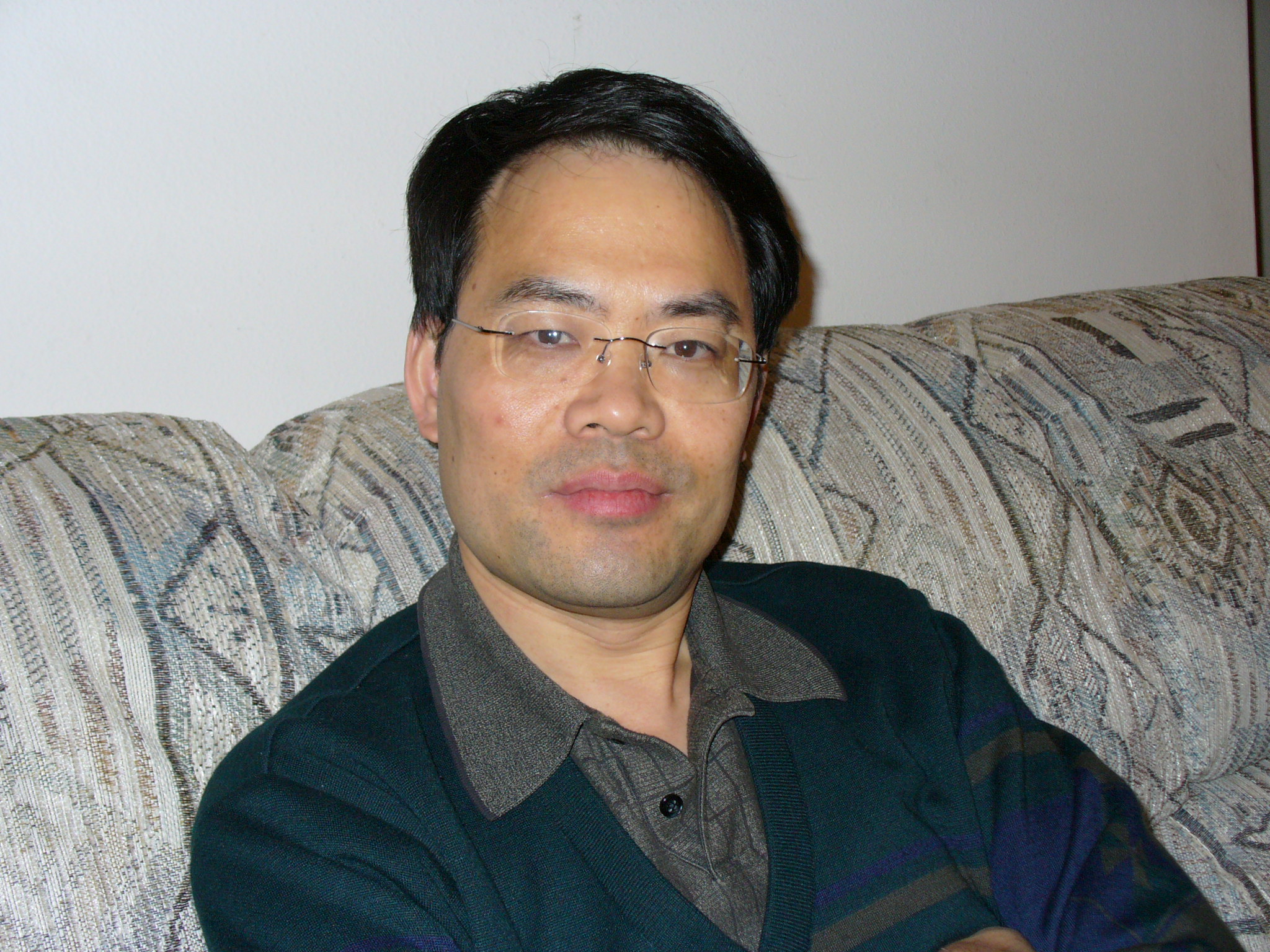 邵 啟 滿 教 授	