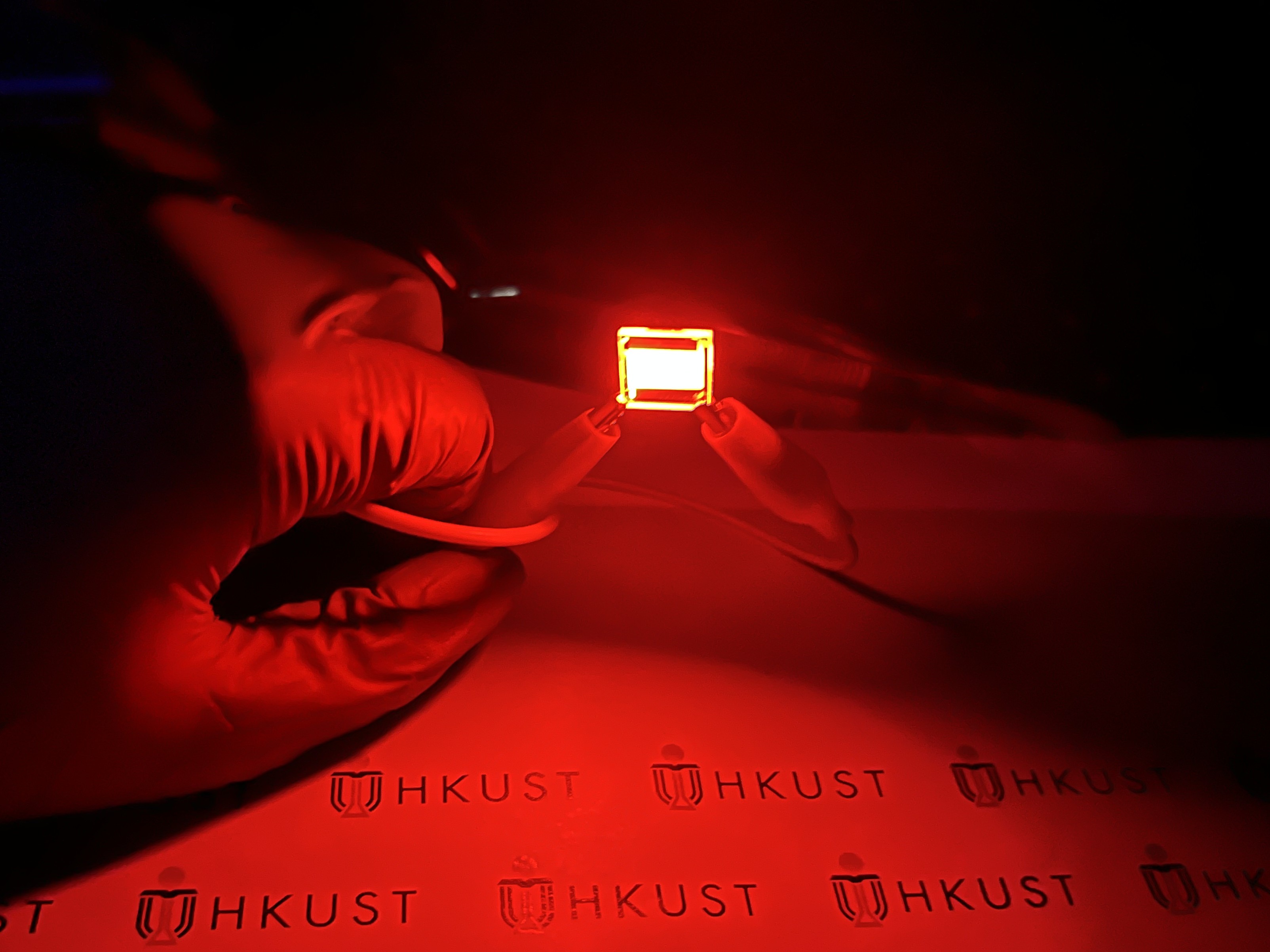 A sample of the red QR-LED with record-high efficiency developed by the research team.