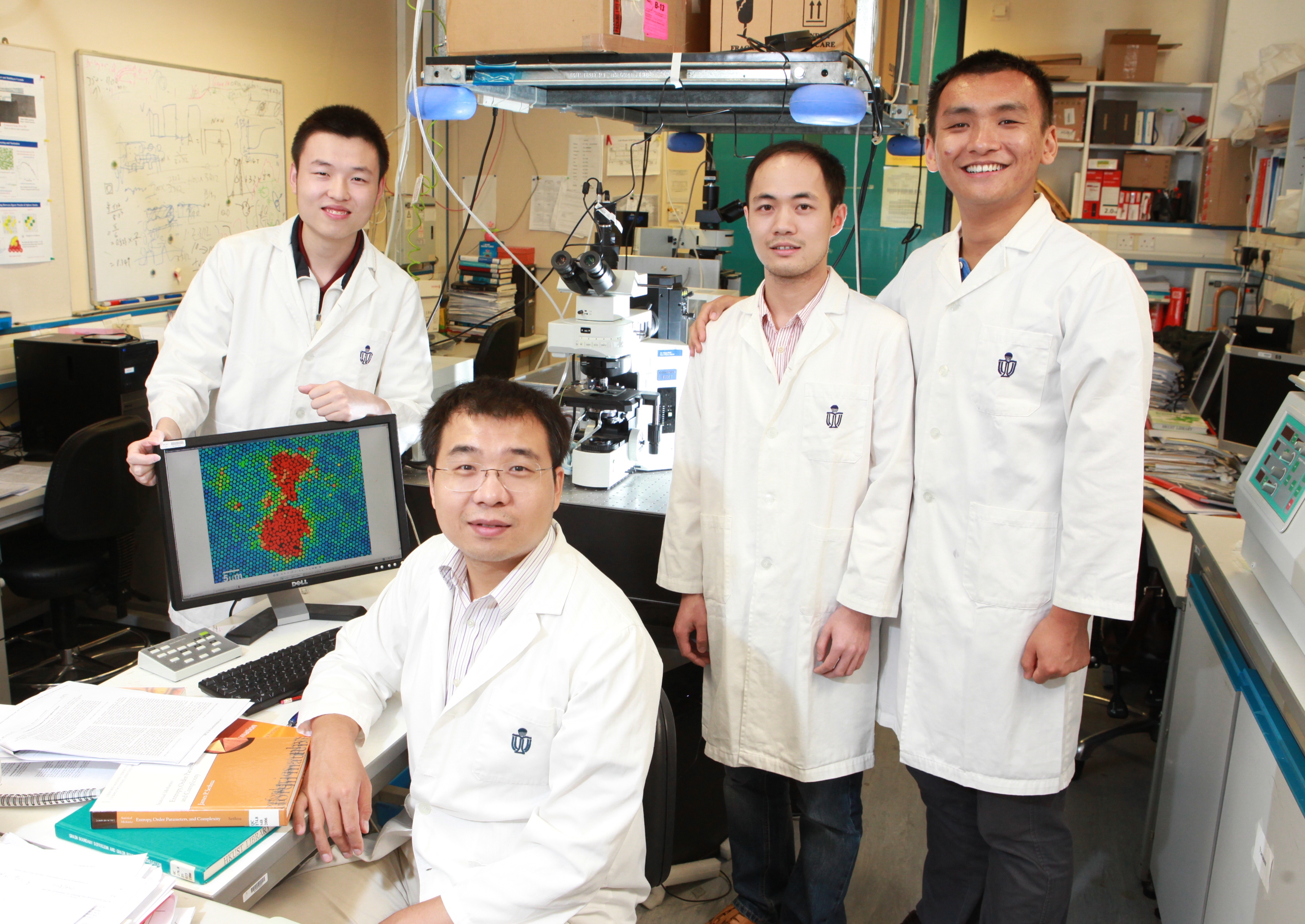 科大研究團隊首次實現在單粒子尺度上直接觀測晶體的均勻熔化。