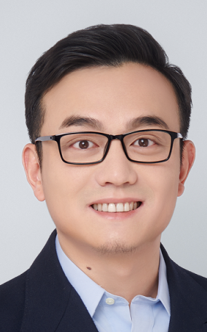 Prof LOU Dong